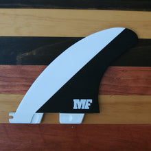 Load image into Gallery viewer, FCS II Mick Fanning PC Tri Fins
