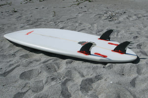 FCS II Accelerator PC Carbon Tri Fins