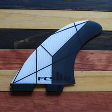 Load image into Gallery viewer, FCS II Kolohe Andino PC Tri Fins
