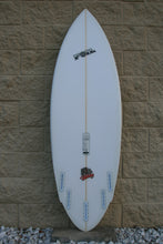 Load image into Gallery viewer, 5&#39;8&quot; FOIL &quot;The Bulldog&quot; short board surfboard
