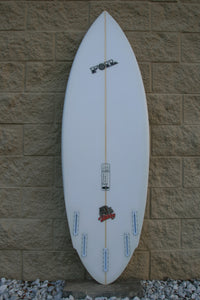 5'8" FOIL "The Bulldog" short board surfboard